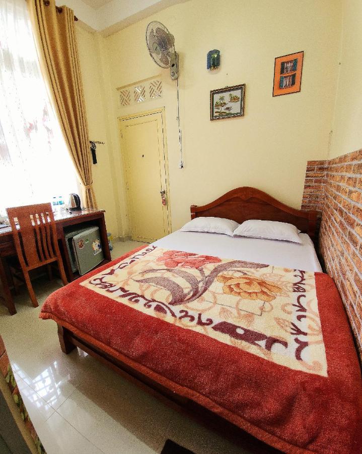 Binh Dao Hotel - Khach San Ngay Trung Tam Gia Re Da Lat Room photo